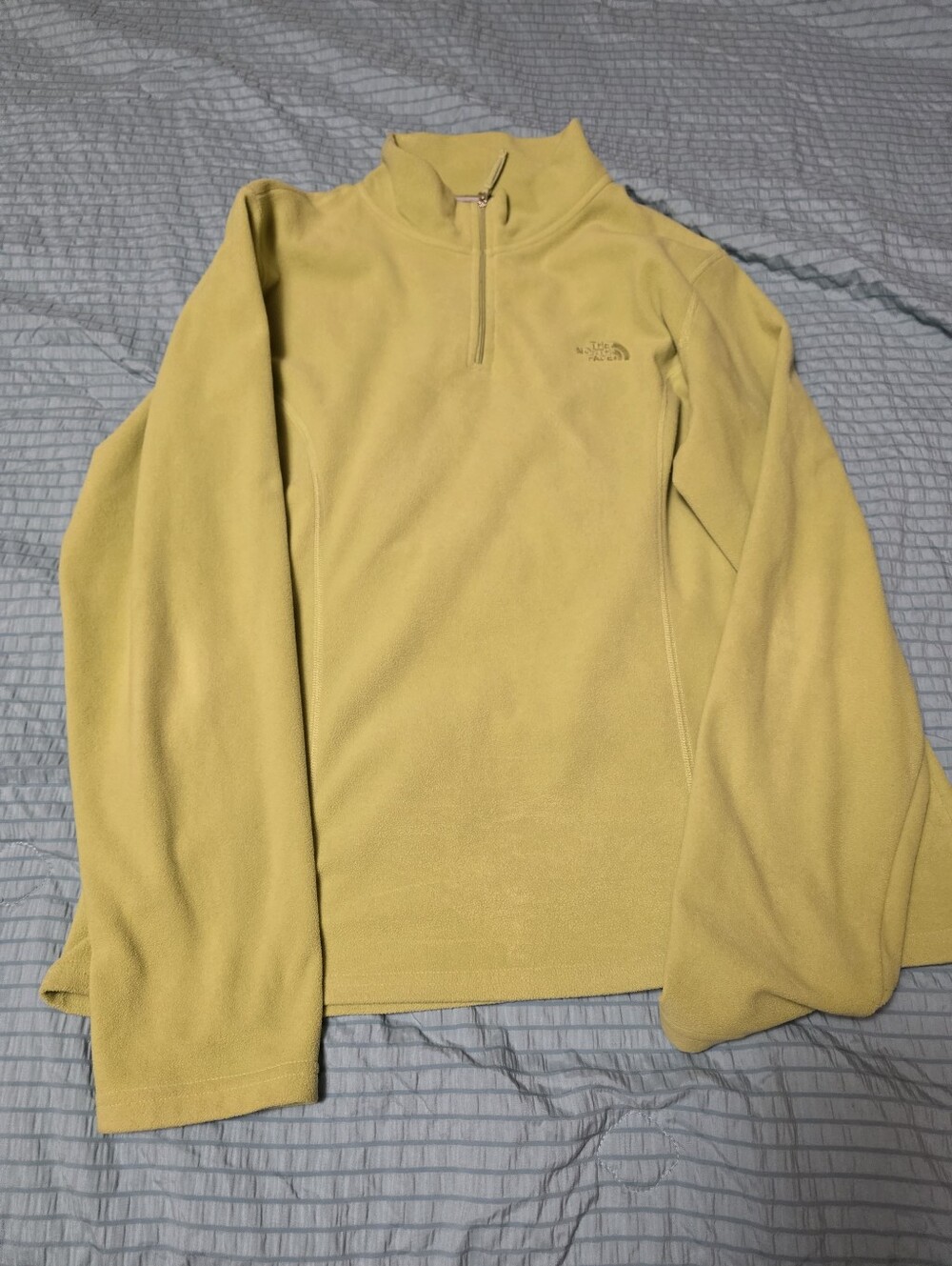 The North Face Women’s Green Quarter-Zip Fleece Pullover